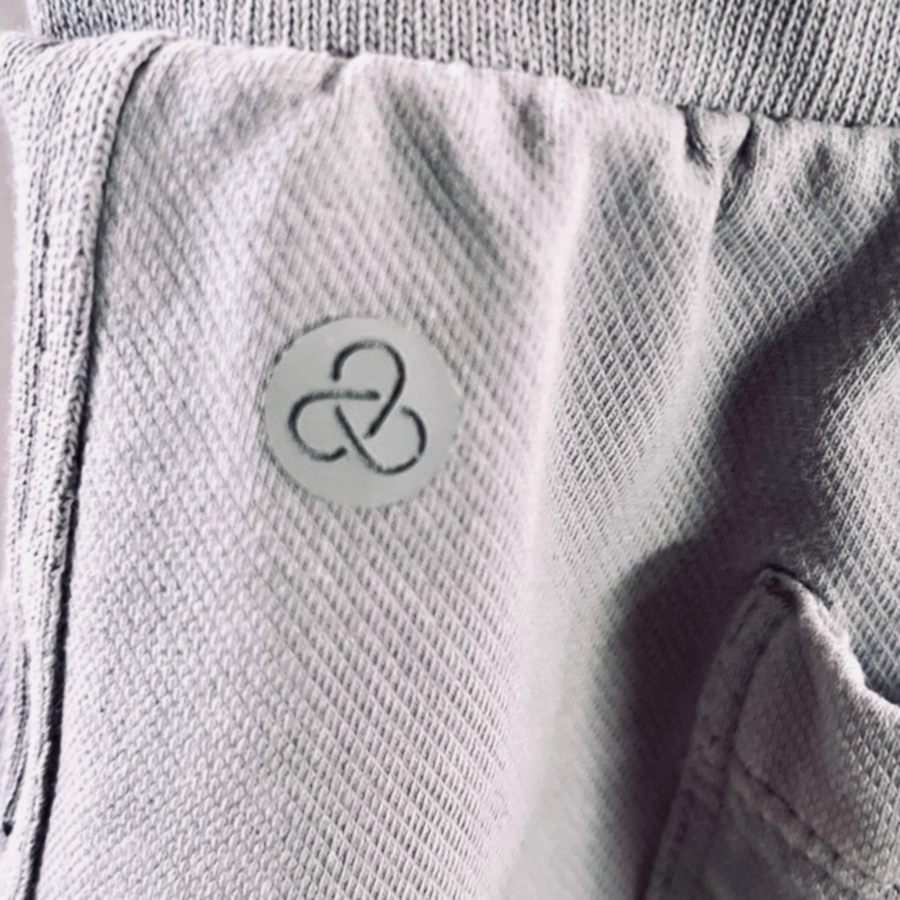 Zella Organic Cotton Shorts Cuffed Hem Drawstring XS Athleisure Granola Girl Gym - Picture 7 of 15
